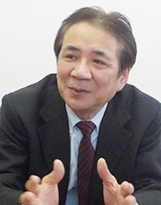 株式会社ウエスト　管理本部　電算室　室長　小熊文夫 氏