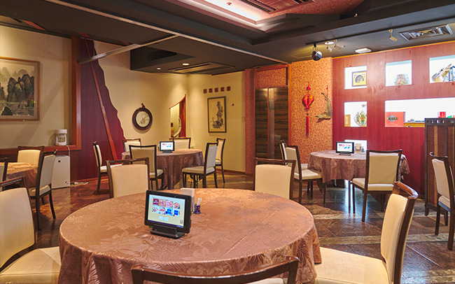 セルフオーダーが設置された中華薬膳料理 トンフォン