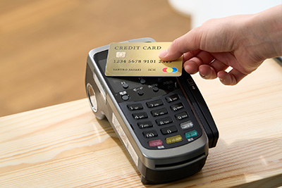 キャッシュレス決済端末